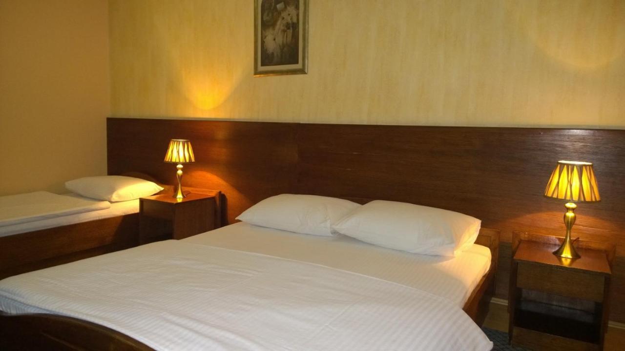 Hotel Bm International Sarajevo Exterior photo